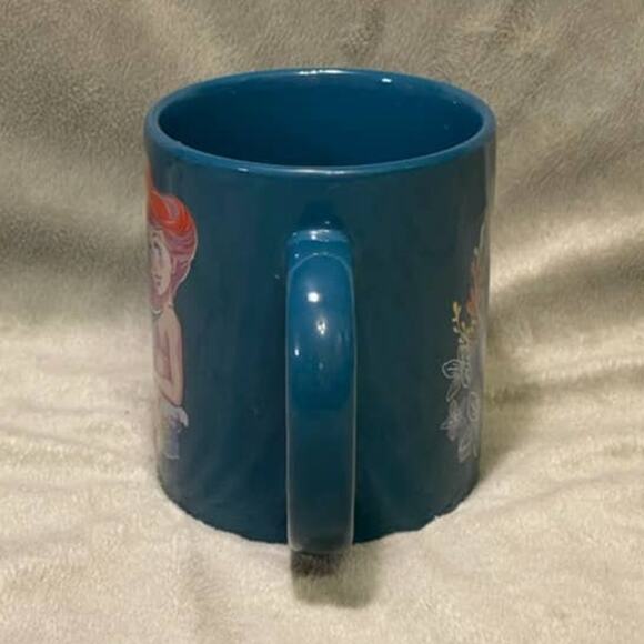 Disney Princess Ariel, The Little Mermaid, "Free as the Sea" 16oz Ceramic Mug - Picture 2 of 6